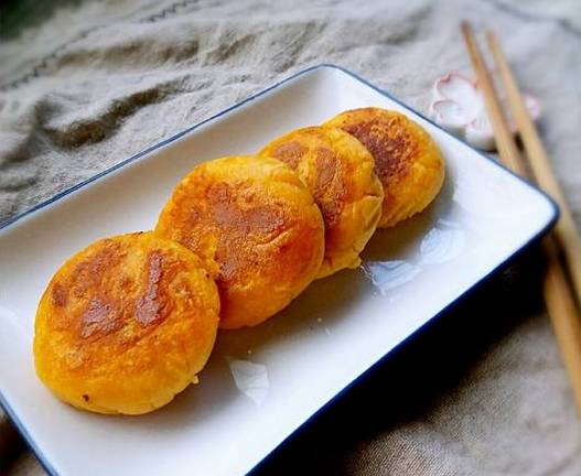 图片[1]-在家就能做的饼类小吃，新手也能轻松学会！出锅，鲜美可口-同舟