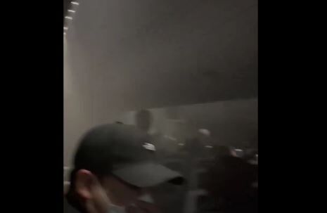 羽田空港の飛行機事故、乗客が撮影した機内映像がこちら・・・こんな状況だったのか-同舟