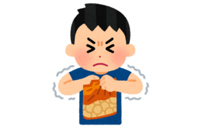 男性「クソッ！ポテチの袋が硬くて開かねぇ！・・・せや！ライターで炙って開けたろｗ」→シャレにならない事態に・・・-同舟
