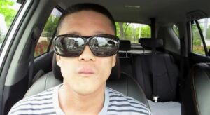 syamuさん、猫に危険とされるカレーパンを与え炎上→謝罪するも更に燃料を投下してしまう・・・-同舟