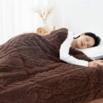 棕色单人棉被一个起50元
库存少-同舟