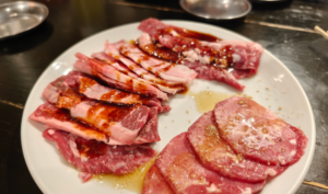 【は？】「食べ放題で上タン50人前食ったらマジギレされた」と騒いでいた迷惑客、嘘松だった-同舟