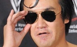 文春記者、たむらけんじさんにフルボッコにされる-同舟