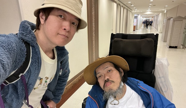 車椅子障害者「飲食店利用の際に一切事前予約しないスタイルでやってるのが私たちです！」謎のこだわりを自慢して炎上-同舟