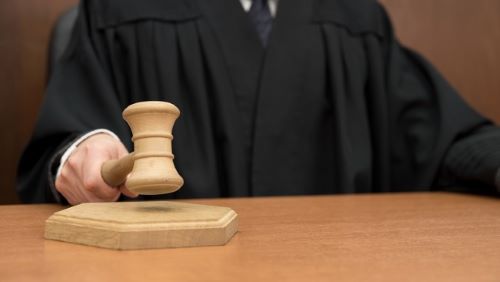 4歳の娘を虐待死させた女に懲役6年の判決→裁判官・裁判員「子育てを頑張ろうって気持ちは疑ってないよ！更生して残りの子育て頑張ってね」-同舟