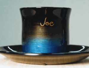 岸田首相「バイデン大統領、これが日本の輪島塗です」→？？？「輪島塗を自己アピールに使うな！職人の気持ちを考えろ！」→結果ｗｗｗｗｗｗ-同舟