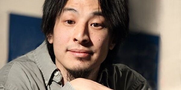 ひろゆきさん「天皇っているじゃないですか？”あいつら”って日本人じゃないんですよ（ﾆﾁｬｧ」→炎上-同舟