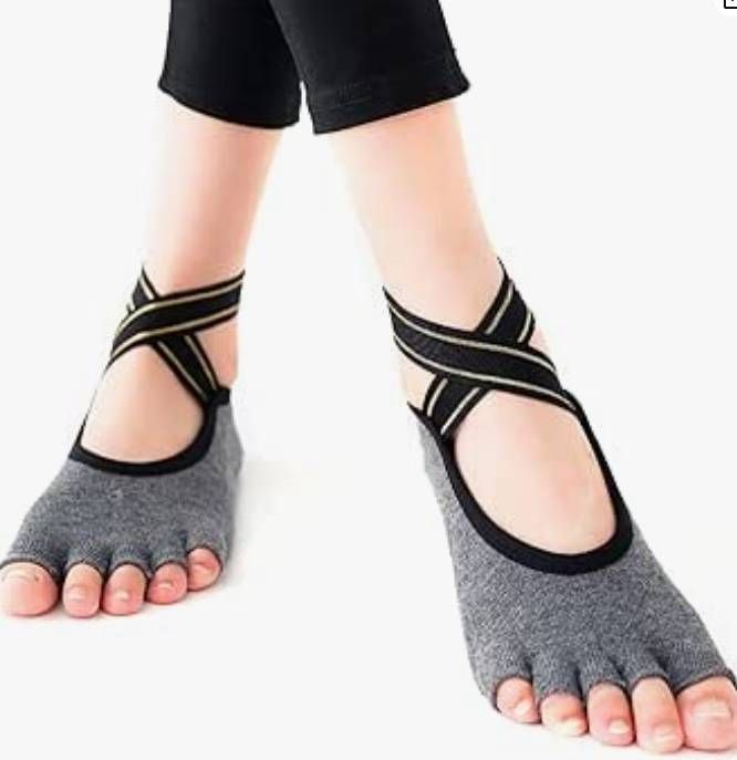 图片[1]-交叉绑带瑜伽袜 半趾款 
15元包邮-日本亚马逊论坛-海外推广-同舟